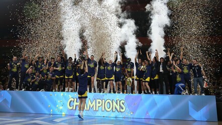 Fenerbahçe üst üste ikinci kez EuroLeague şampiyonu oldu - haberler