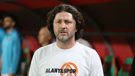 Alanyaspor'da Fatih Tekke kırmızı kart gördü! Galatasaray'ın atağı sonrası çok sinirlendi - spor