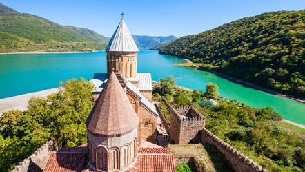 Türk vatandaşları Gürcistan'a vizesiz seyahat edebiliyor - haberler