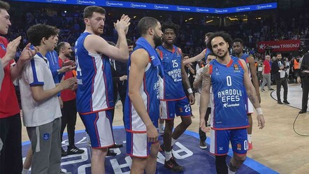 Anadolu Efes Play-In perdesini açıyor! İlk maç Virtus Bologna - haberler