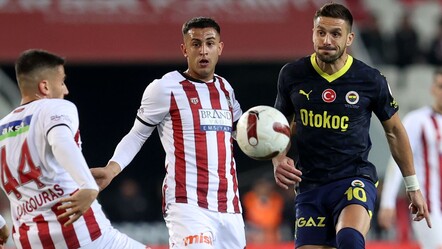 Şampiyonluk yarışında Fenerbahçe'ye ağır darbe! Galatasaray ile puan farkı 4 oldu - spor