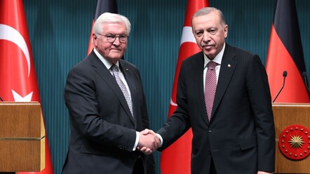 Erdoğan ve Steinmeier'den ortak açıklama: 'Ticarette hedef 60 milyar dolar, savunmada engeller aşılmalı' - gundem