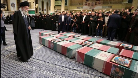 Komutanları öldürülen İran Suriye'den çekiliyor, yerine Lübnanlı ve Iraklı savaşçılar geçiyor - dunya