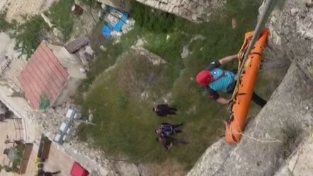 Balayı için Kapadokya'ya geldi, Ortahisar Kalesi'nde mahsur kaldı - kultur-sanat