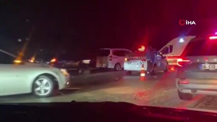 Ankara'da yağmur beraberinde kaza getirdi! 5 araç birbirine girdi, çok sayıda yaralı var - gundem