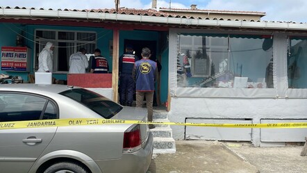 Silivri'de vahşet: Babasını boğazından bıçaklayarak öldürdü - gundem