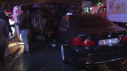 Pendik'te zincirleme kaza, çok sayıda yaralı var - gundem