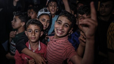 Gazze'de son durum... Filistinliler Hamas'ın ateşkesi kabul etmesini kutluyor - dunya