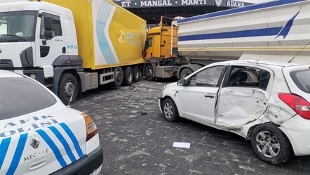 Kontrolden çıkan tır, 5 aracı ezdi geçti! Yaralılar var - gundem