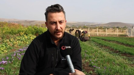 Dünyanın en pahalı baharatını ekti, kilosunu 200 bin liradan satıyor - saglik