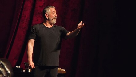 Cem Yılmaz ‘Seyirciye kızıp sahneyi terk etti’ iddiasına kızdı: Dün mü başladık bu işe! - magazin