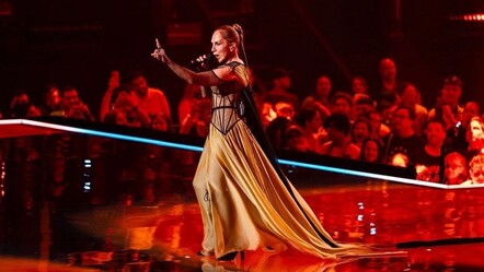 Eurovision’da Sertab Erener rüzgarı! 21 yıl sonra yeniden sahne aldı, performansıyla damga vurdu - magazin