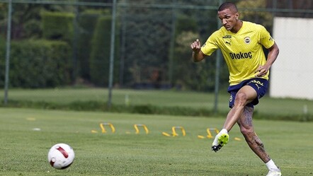 Fenerbahçe'de Becao depremi! Yıldız oyuncu derbide yok - haberler