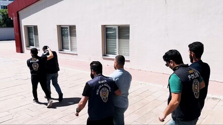 İkinci el  araç alacaklar dikkat! Sahte ilanlarla dolandırıyorlar - ekonomi