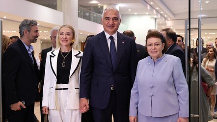 Türk Romeo ile Yunan Juliet'in aşk hikayesi filizleniyor! Kültür Bakanı'ndan Atina'ya ziyaret - kultur-sanat