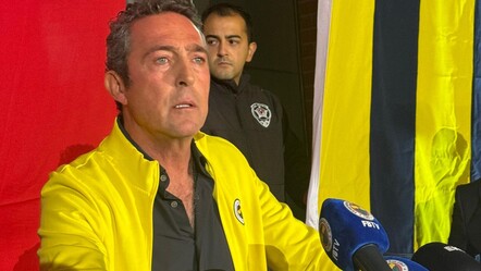 Ali Koç'tan derbi galibiyeti sonrası şampiyonluk açıklaması! 'Şerefsizlere, hırsızlara gösterdik' - spor
