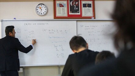 Merakla bekleniyordu, MEB duyurdu: Sözleşmeli öğretmen ataması için başvurular başladı - haberler