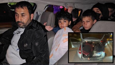 Edirne'de sıcak saatler! Polisin 'dur' ihtarına uymayan arabadan 17 kişi çıktı - dunya