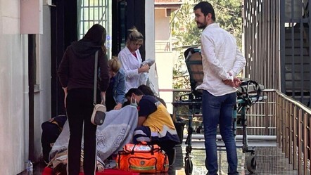 Sabırsız minik daha fazla bekleyemedi! Otel kapısında doğum yaptı - yasam