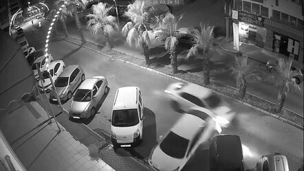 Antalya'da olaylı gece! Araçları biçti, hiçbir şey olmamış gibi devam etti, kayıplara karıştı - gundem