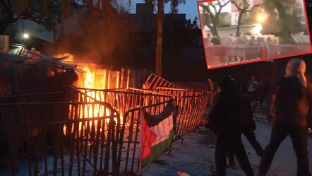 Meksika'da İsrail Büyükelçiliği molotoflarla ateşe verildi! Filistin'e destek - dunya