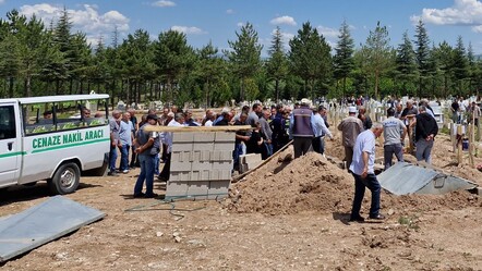 Ailenin dikkati ortaya çıkardı! Hastane morgunda cesetler karıştı - gundem