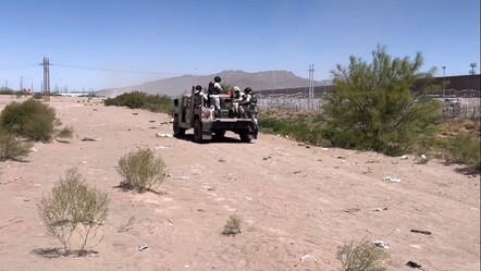 ABD'den sınırdaki göçmenlere ordu birlikleriyle müdahale - dunya