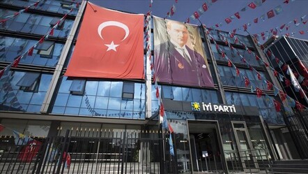 İyi Parti Meclis'te kan kaybetmeye devam ediyor: Aykut Kaya istifa etti - politika