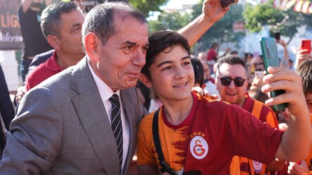 Şampiyon Galatasaray hız kesmiyor! Dursun Özbek, yeni sezon hedefini açıkladı - spor