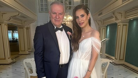 63 yaşındaki oyuncu Burak Sergen dördüncü kez evlendi - magazin