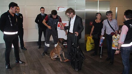 Havaalanında yeni dönem! Elle üstünü aratmayan uçağa alınmayacak - gundem