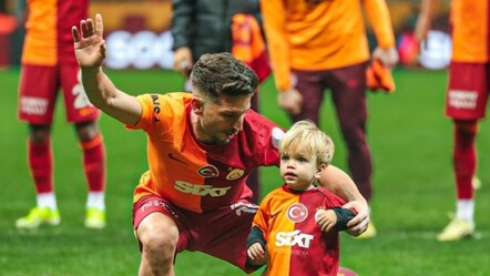 Mertens geleceği hakkında kararını verdi! Futbolu bırakacağı tarihi açıkladı - haberler