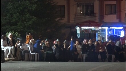 Ankara'da feci kaza! Otomobil düğüne daldı, yaralılar var - gundem