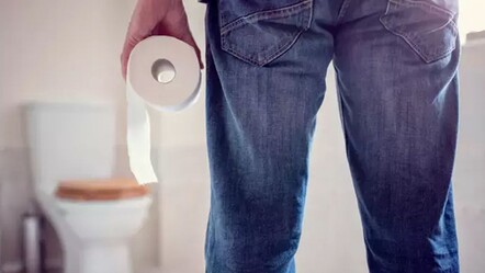 Ayakta idrar yapmanın prostata etkisi var mı? Uzmanı açıkladı - saglik