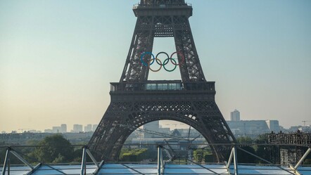Paris 2024 Olimpiyat Oyunları öncesinde halkalar Eyfel Kulesi'nde - dunya