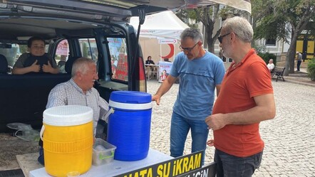 Konya'da limonata su ve çorba dağıtan Lokman Yıldız para yerine dua istiyor - yasam