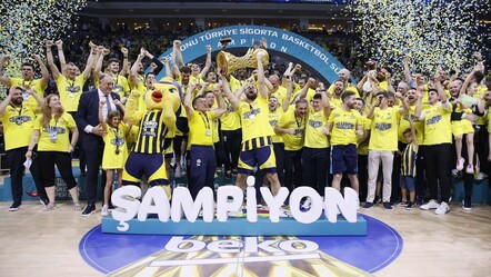 Basketbolda şampiyon belli oldu! Fenerbahçe - Anadolu Efes finali nefes kesti - spor
