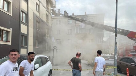 İstanbul'da can pazarı! Eyüp'te çıkan yangında 20 kişi tahliye edildi - guncel