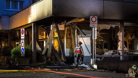 Kapalı otoparkta önce patlama, sonra yangın! Ölü ve yaralılar var - guncel