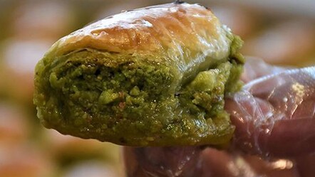 Ustası hatırlattı: Baklavayı yediğinizde hemen su içme ihtiyacı duyuyorsanız… - gundem