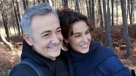 Mehmet Aslantuğ ile 27 yıllık evliliğini bitiren Arzum Onan gönlünü yeni birine kaptırdı - magazin