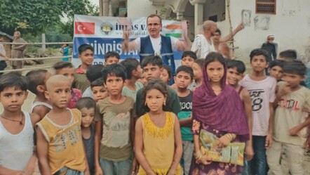 İhlas Vakfı'ndan yetimlere bayram - gundem