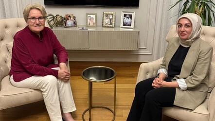 Sinan Ateş'in eşi Ayşe Ateş'ten Meral Akşener'e bayram ziyareti - politika