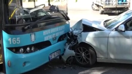 Futbolcu Batıhan Gebecelioğlu trafik kazası geçirdi - gundem