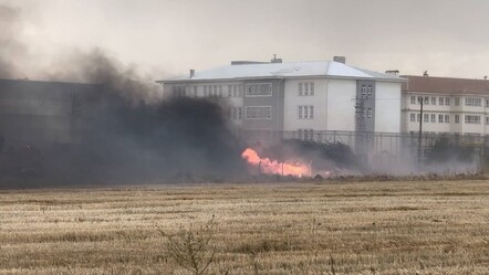 Yediemin otoparkı cayır cayır yanıyor! Alevler araçları tutuşturdu - gundem