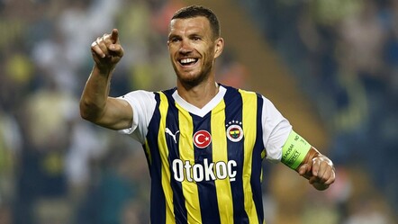 38’lik Dzeko’ya teklif! Fenerbahçe ile sözleşmesi süren Boşnak forvet yol ayrımında - spor