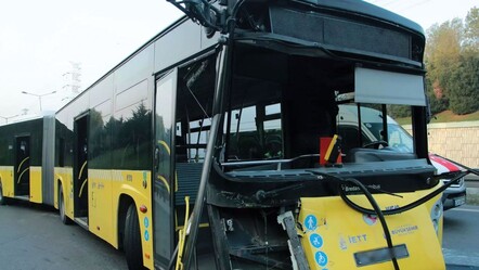 İETT otobüsü 4 araçlık kazaya neden oldu! Şoför hakkında şoke eden iddia - gundem