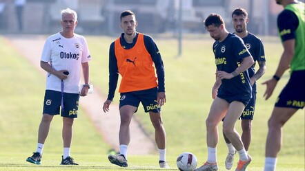 Jose Mourinho Fenerbahçe'de komutan oyuncusunu Mert Hakan Yandaş olarak seçti - spor