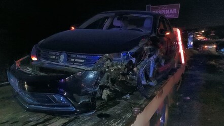 Gece yarısı korkunç kaza! İki otomobil çarpıştı, 8 kişi yaralandı - gundem