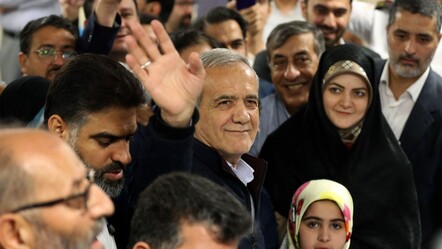 İran'da cumhurbaşkanlığı seçimi! Sandıklar kapandı, Tük aday Mesud Pezeşkiyan önde - dunya